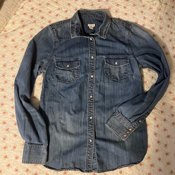 J Crew Denim Pearl Snap Shirt - Picture 1 of 13